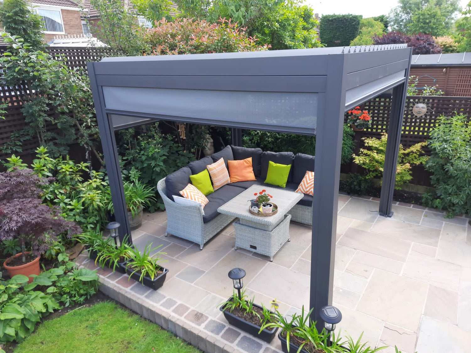 3m x 3m Square Aluminium Louvered Pergola – Grey